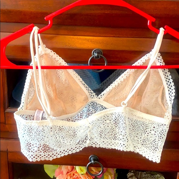 Victoria’s Secret Bralette Ivory M - Picture 2 of 3